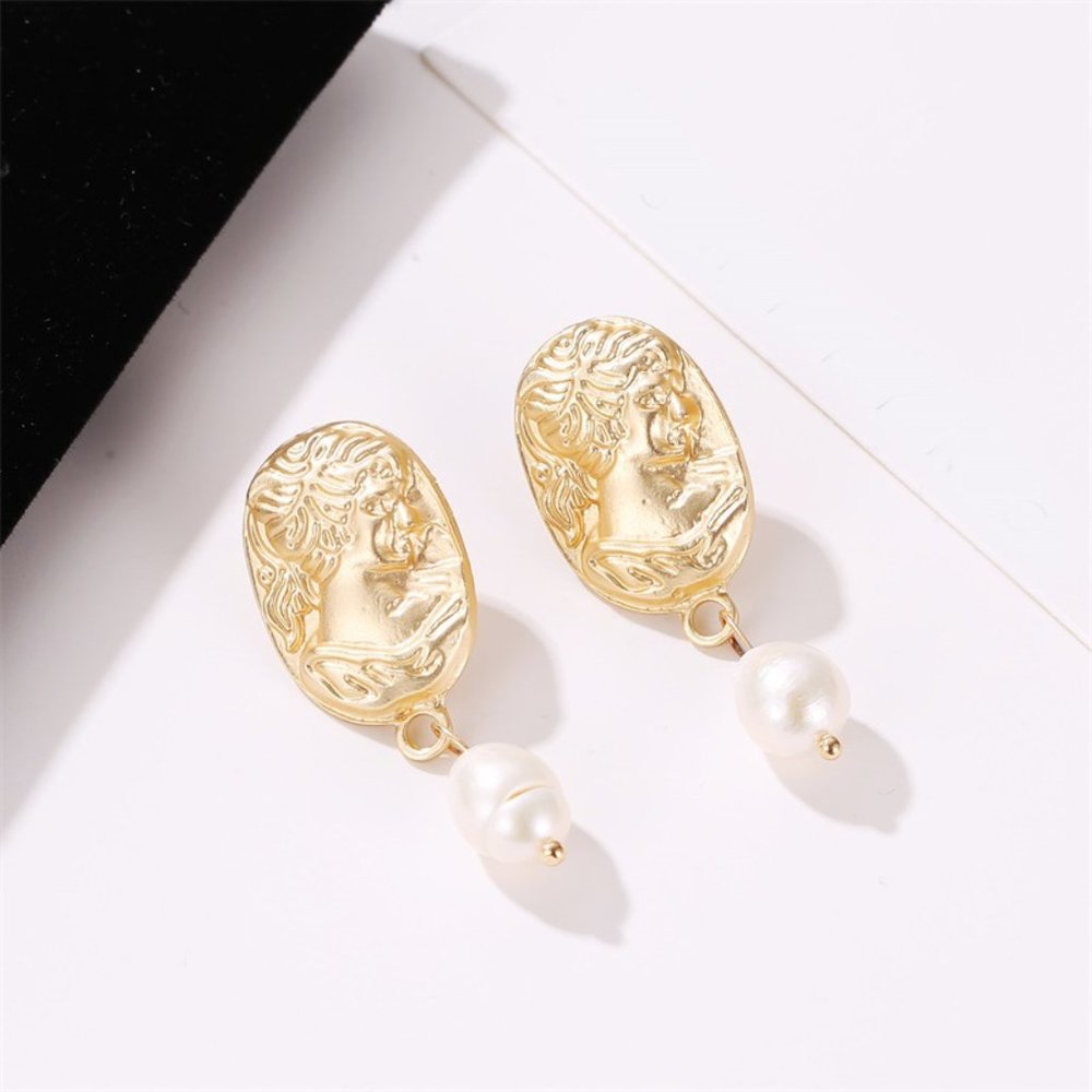 💕LAST ONE Pearl Aesthetics Earrings - Picture 2 of 3